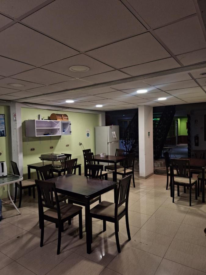 Hotel Casa Del Profesor Икике Экстерьер фото
