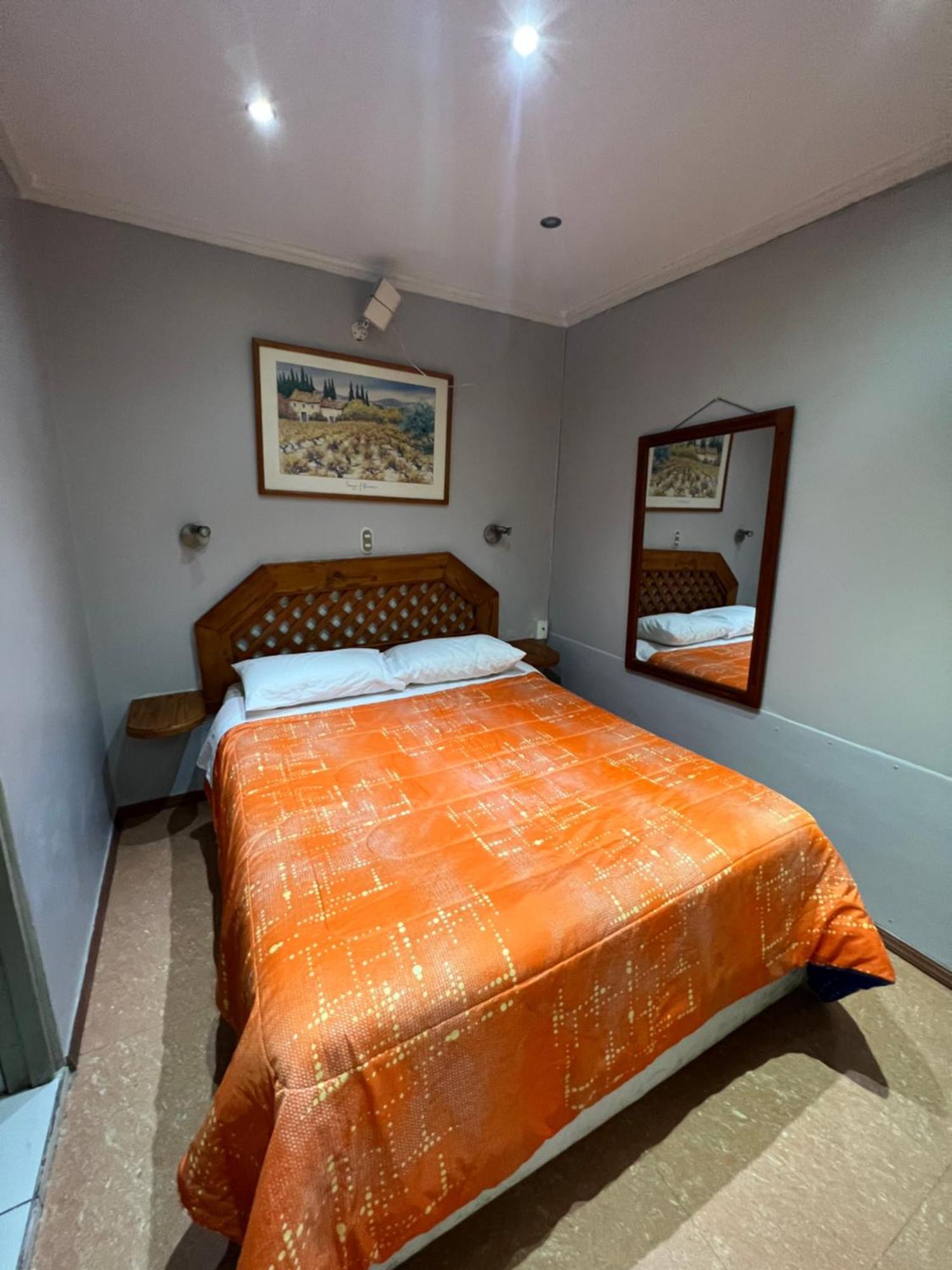 Hotel Casa Del Profesor Икике Экстерьер фото